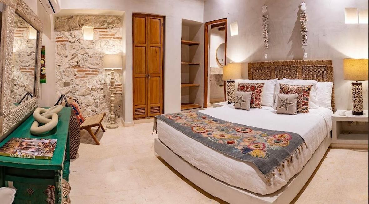 Isaluna Luxury House Holiday home *
