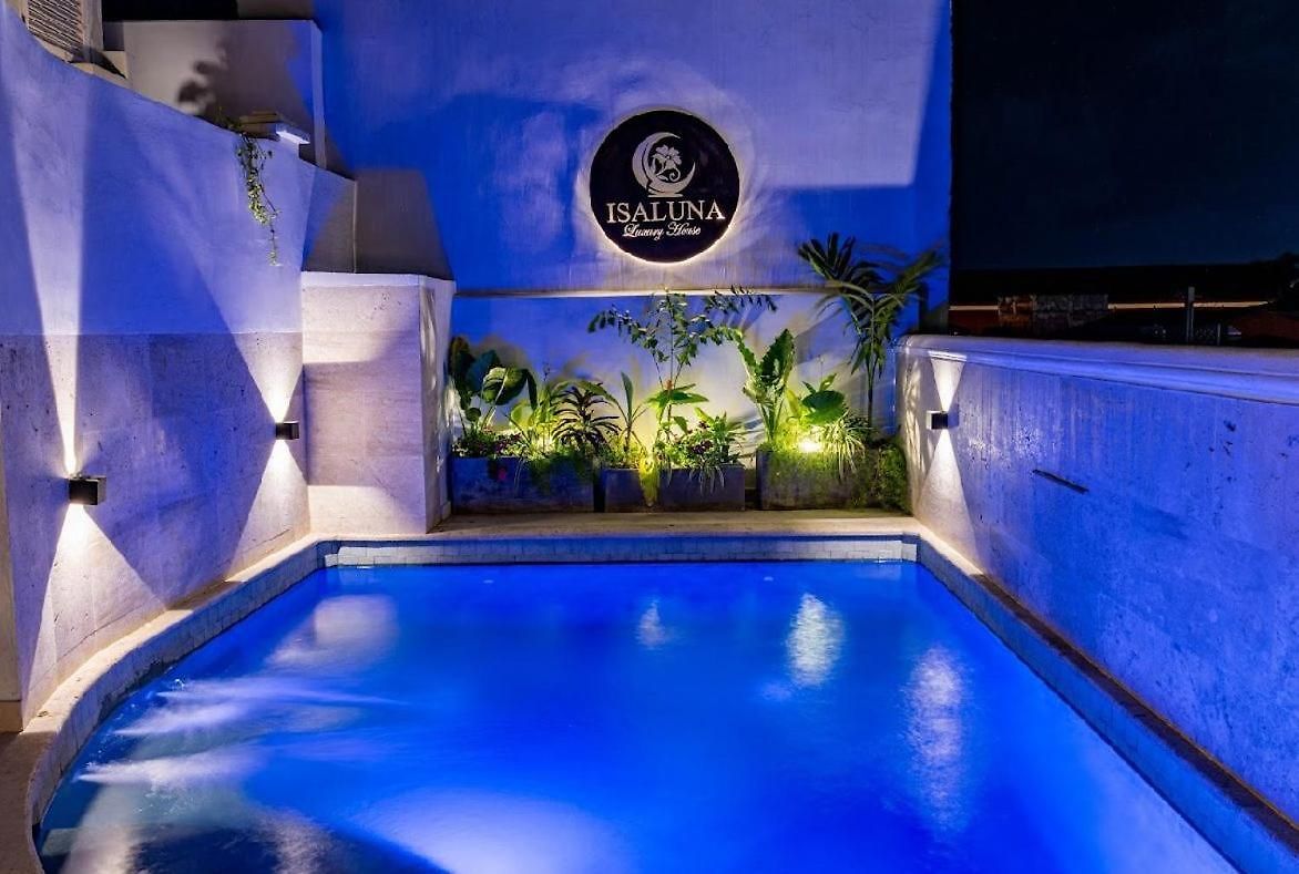 Holiday home Isaluna Luxury House *